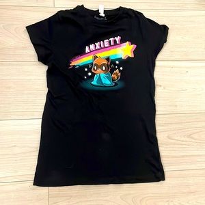 Fitted Women’s Medium “Anxiety” Raccoon t-shirt